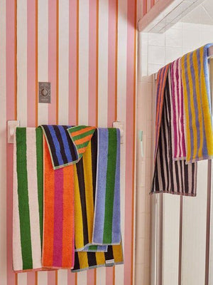 Papel Mural Raya Basica 10